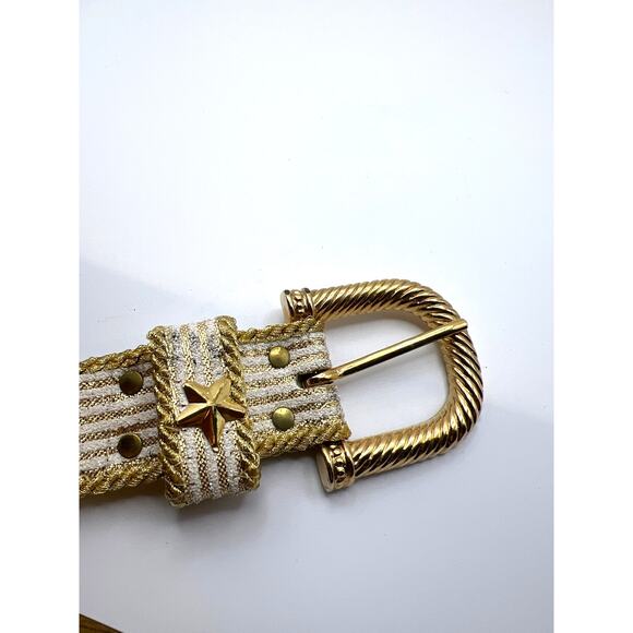 The Icing White Gold Star Stud Belt Medium 36\